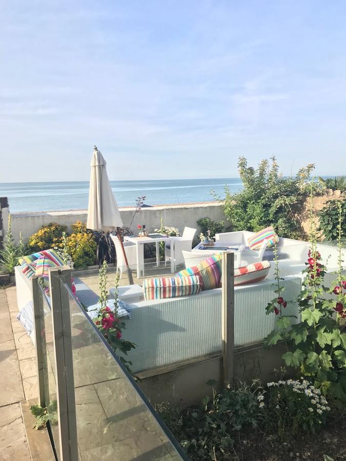 The Beach Bed and Breakfast Hythe  Exterior foto